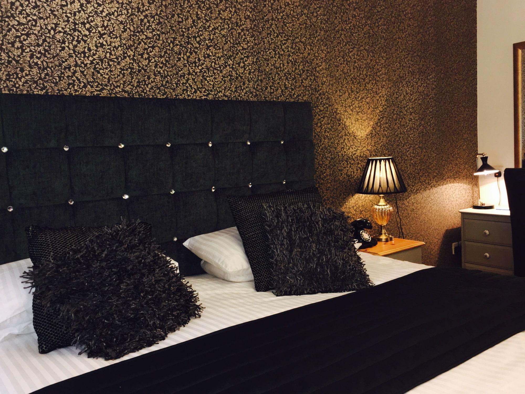 Best Western Compass Inn Tormarton Bagian luar foto