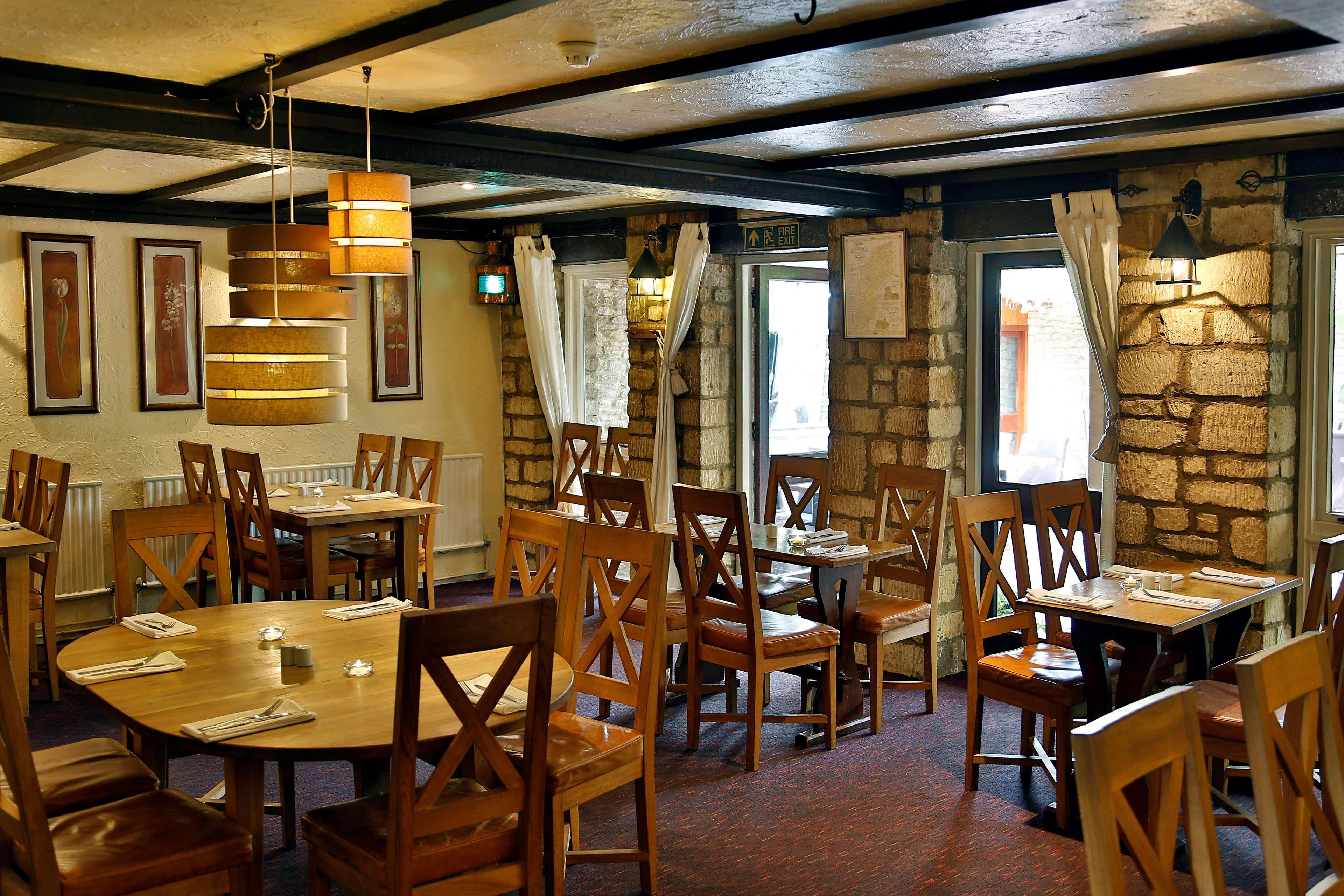 Best Western Compass Inn Tormarton Bagian luar foto