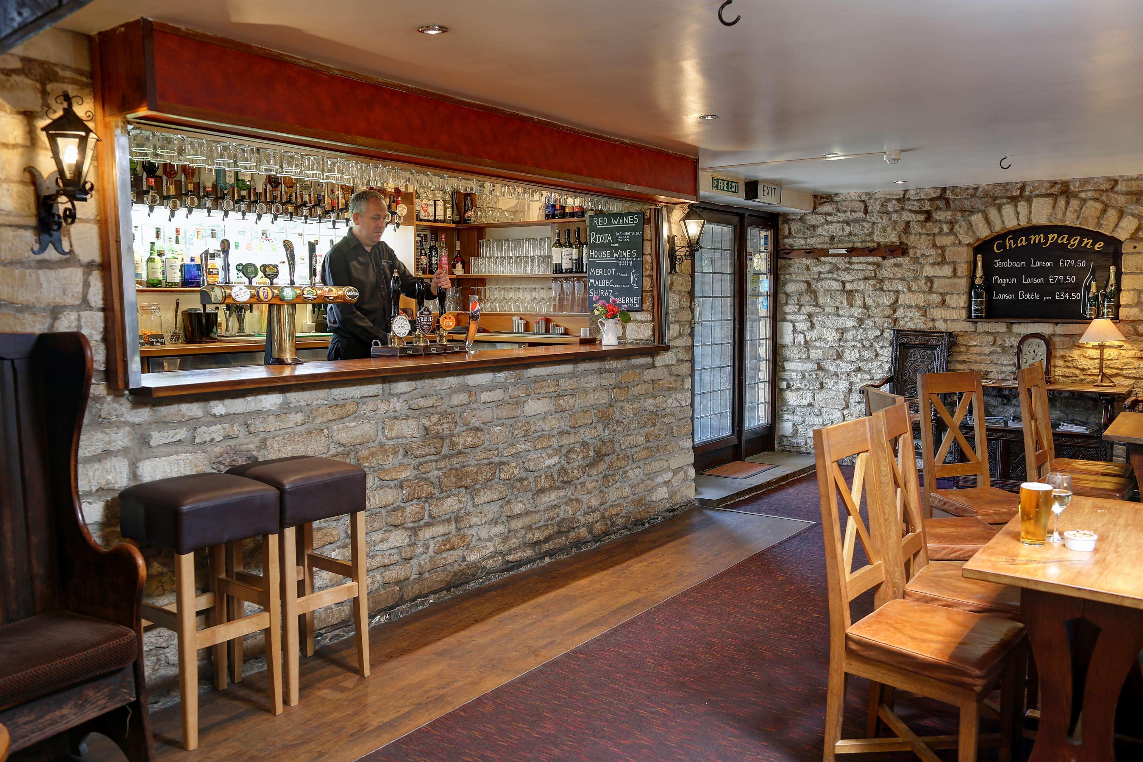 Best Western Compass Inn Tormarton Bagian luar foto