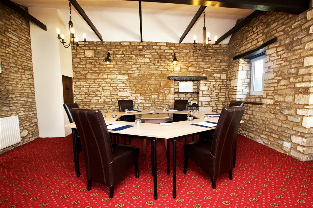 Best Western Compass Inn Tormarton Bisnis foto